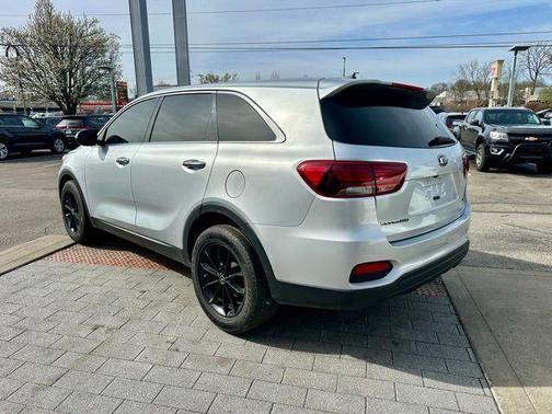 2020 Kia Sorento LX