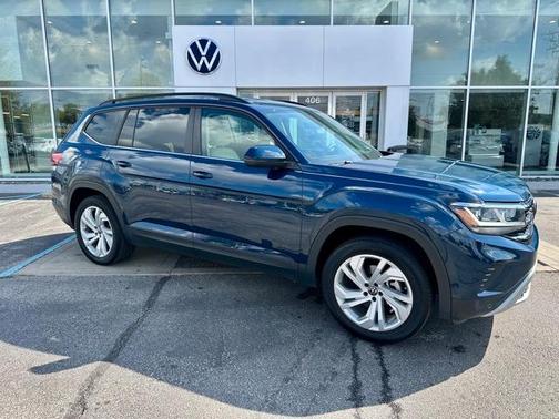 2022 Volkswagen Atlas 3.6L SE w/Technology