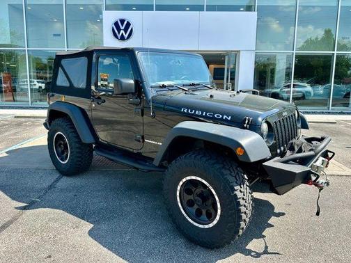 Black Clearcoat 2016 Jeep Wrangler Rubicon