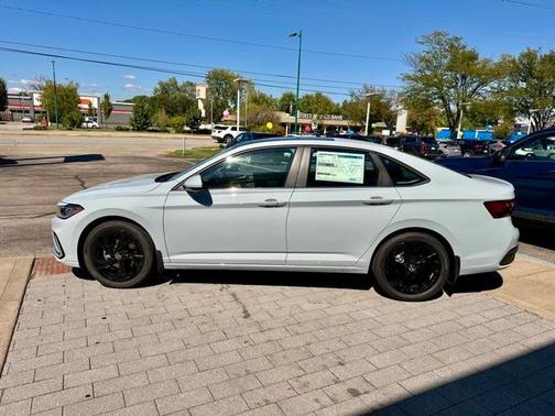 2026 Volkswagen Jetta 1.5T SE