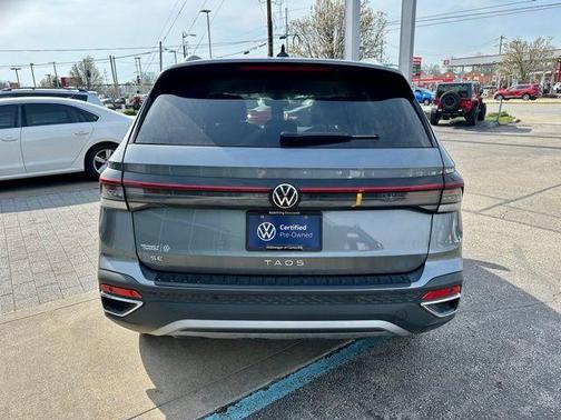 2025 Volkswagen Taos 1.5T SE