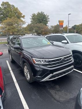 2023 Volkswagen Atlas 3.6L SE w/Technology