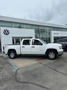 Summit White 2013 GMC Sierra 1500 SLE
