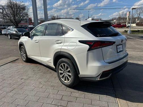 2021 Lexus NX 300h 300H