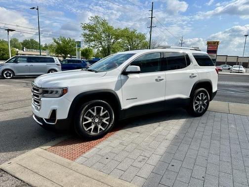 2023 GMC Acadia FWD SLE