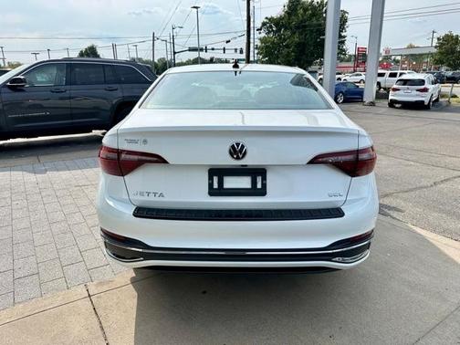 2022 Volkswagen Jetta 1.5T SEL
