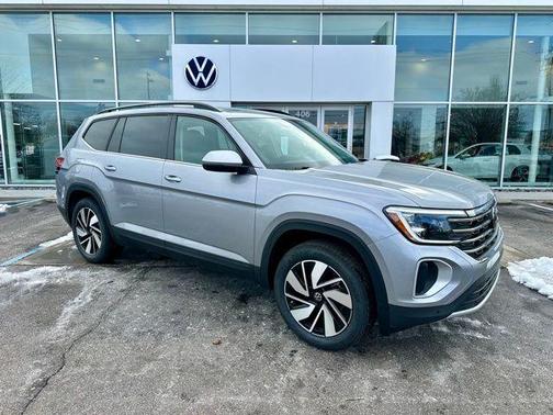 Silver Mist Metallic 2026 Volkswagen Atlas 2.0T SE W/TECHNOLOGY