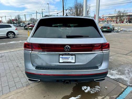 Silver Mist Metallic 2026 Volkswagen Atlas 2.0T SE W/TECHNOLOGY