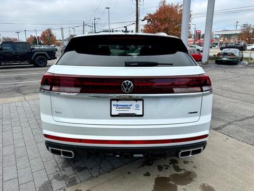 2026 Volkswagen Atlas Cross Sport 2.0T SEL Premium R-Line