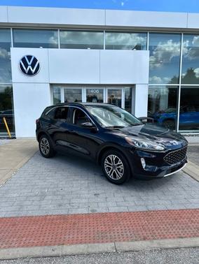 Blue Metallic 2021 Ford Escape SEL