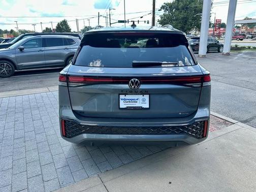2025 Volkswagen Tiguan 2.0T SE R-Line Black