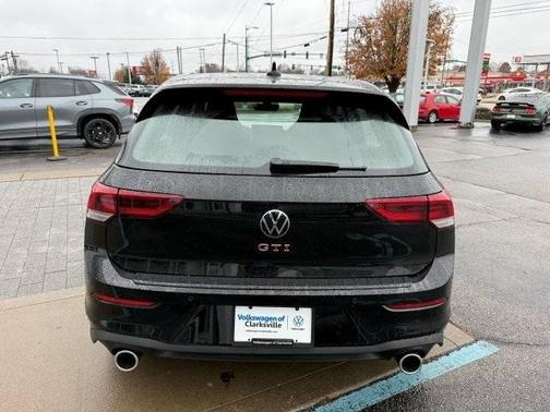 2026 Volkswagen Golf GTI 2.0T SE