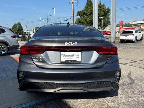 Gray 2022 Kia Forte LXS