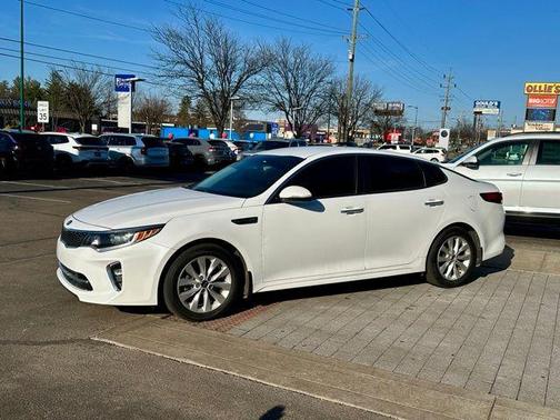 2018 Kia Optima S