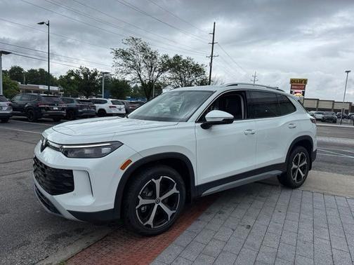 White 2026 Volkswagen Tiguan 2.0T SE