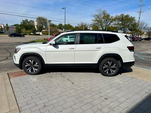 2026 Volkswagen Atlas 2.0T SE