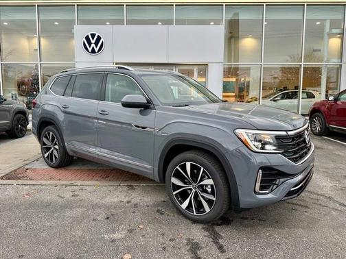2026 Volkswagen Atlas 2.0T SEL Premium R-Line