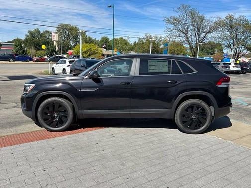 Black 2026 Volkswagen Atlas Cross Sport SE w/Technology