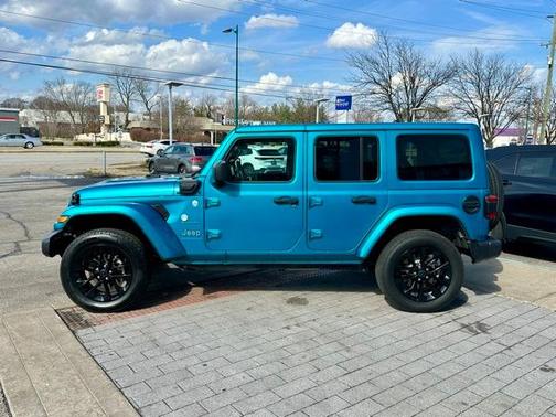2024 Jeep Wrangler 4xe Sahara