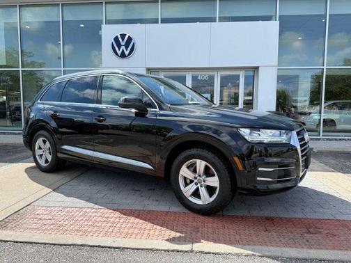2019 Audi Q7 45 Premium Plus