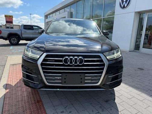 2019 Audi Q7 45 Premium Plus