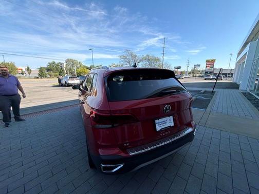 Red Metallic 2023 Volkswagen Taos 1.5T SE