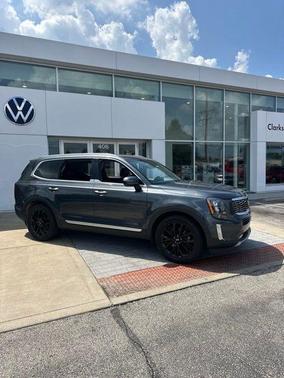Grey 2020 Kia Telluride SX