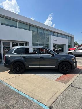 Grey 2020 Kia Telluride SX