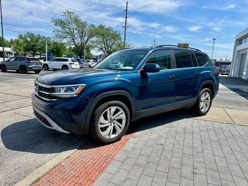 Tourmaline Blue Metallic 2021 Volkswagen Atlas 2.0T SE w/Technology