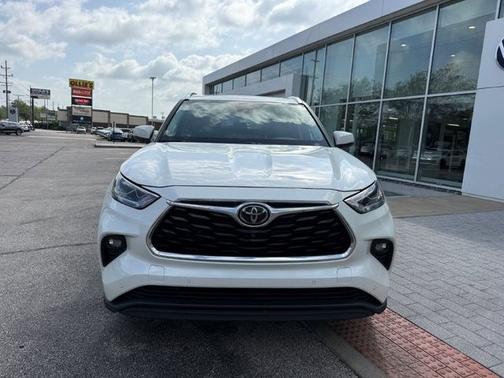 Blizzard Pearl 2020 Toyota Highlander Limited