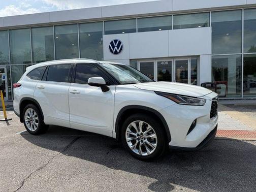 Blizzard Pearl 2020 Toyota Highlander Limited