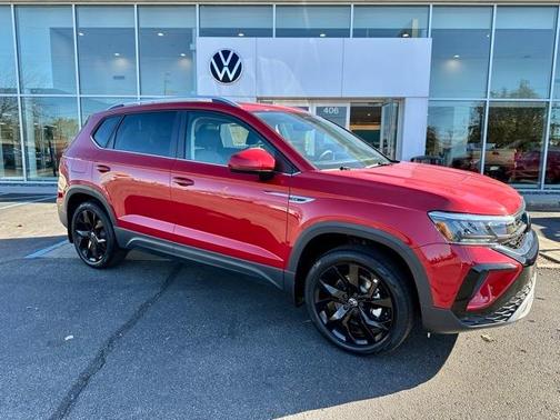 2024 Volkswagen Taos 1.5T SE