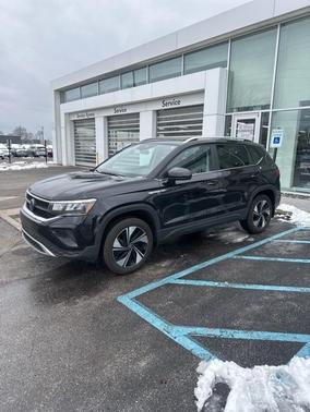 2024 Volkswagen Taos 1.5T SE