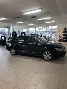 2015 Volkswagen Jetta 2.0L TDI SE w/Connectivity