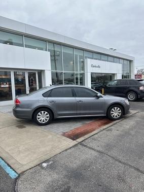 2012 Volkswagen Passat 2.5 S