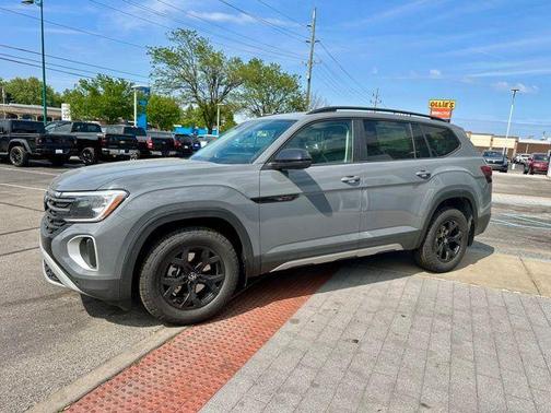 Gray 2026 Volkswagen Atlas 2.0T Peak Edition