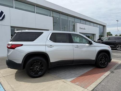 2021 Chevrolet Traverse LS