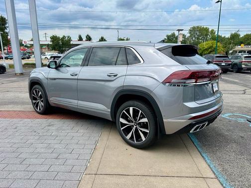 Mist 2026 Volkswagen Atlas Cross Sport SEL Premium R-Line
