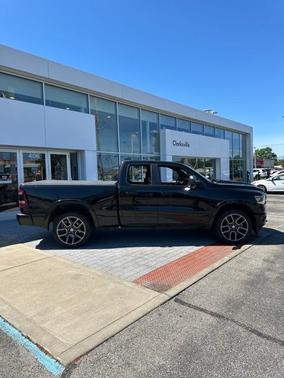 Diamond Black 2019 RAM 1500 Laramie