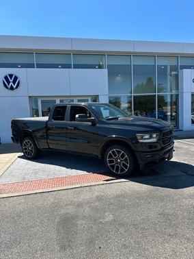 Diamond Black 2019 RAM 1500 Laramie