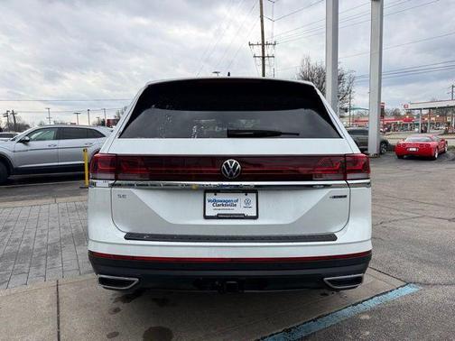 Opal White Pearl 2026 Volkswagen Atlas 2.0T SE W/TECHNOLOGY