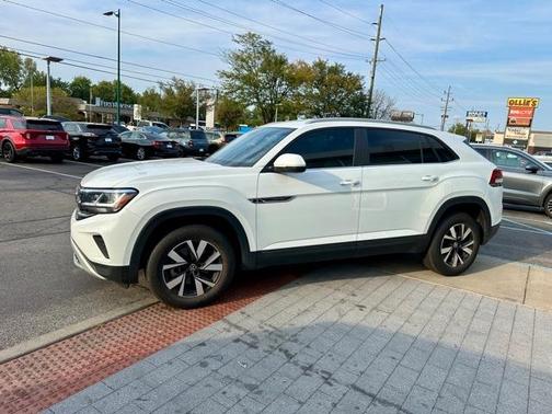 2021 Volkswagen Atlas Cross Sport 2.0T SE