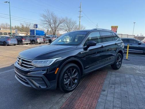 2022 Volkswagen Tiguan 2.0T SE