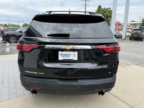 2022 Chevrolet Traverse LT Cloth