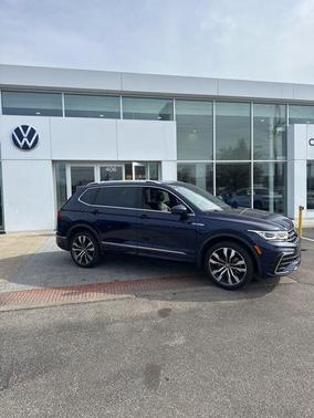 2022 Volkswagen Tiguan 2.0T SEL R-Line
