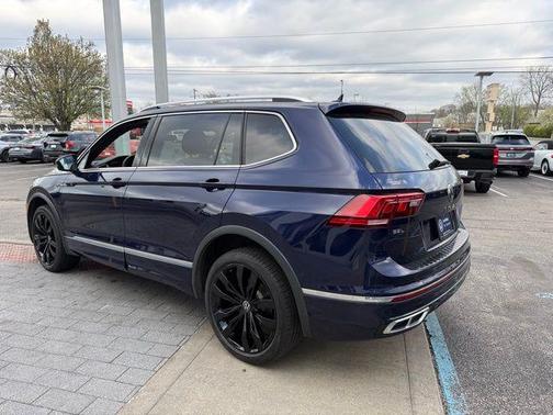 2022 Volkswagen Tiguan 2.0T SEL R-Line