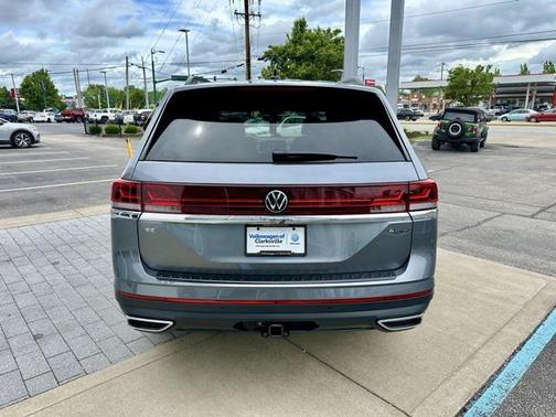 2025 Volkswagen Atlas 2.0T SE w/Technology 4MOTION