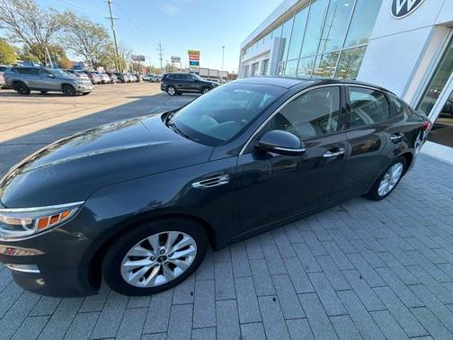 Moss 2016 Kia Optima EX