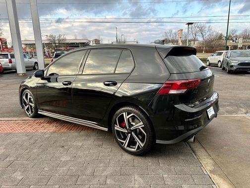 2025 Volkswagen Golf GTI 2.0T Autobahn