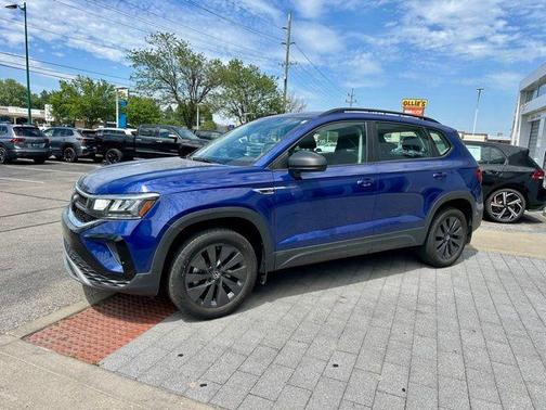 Blue Dusk 2024 Volkswagen Taos 1.5T S